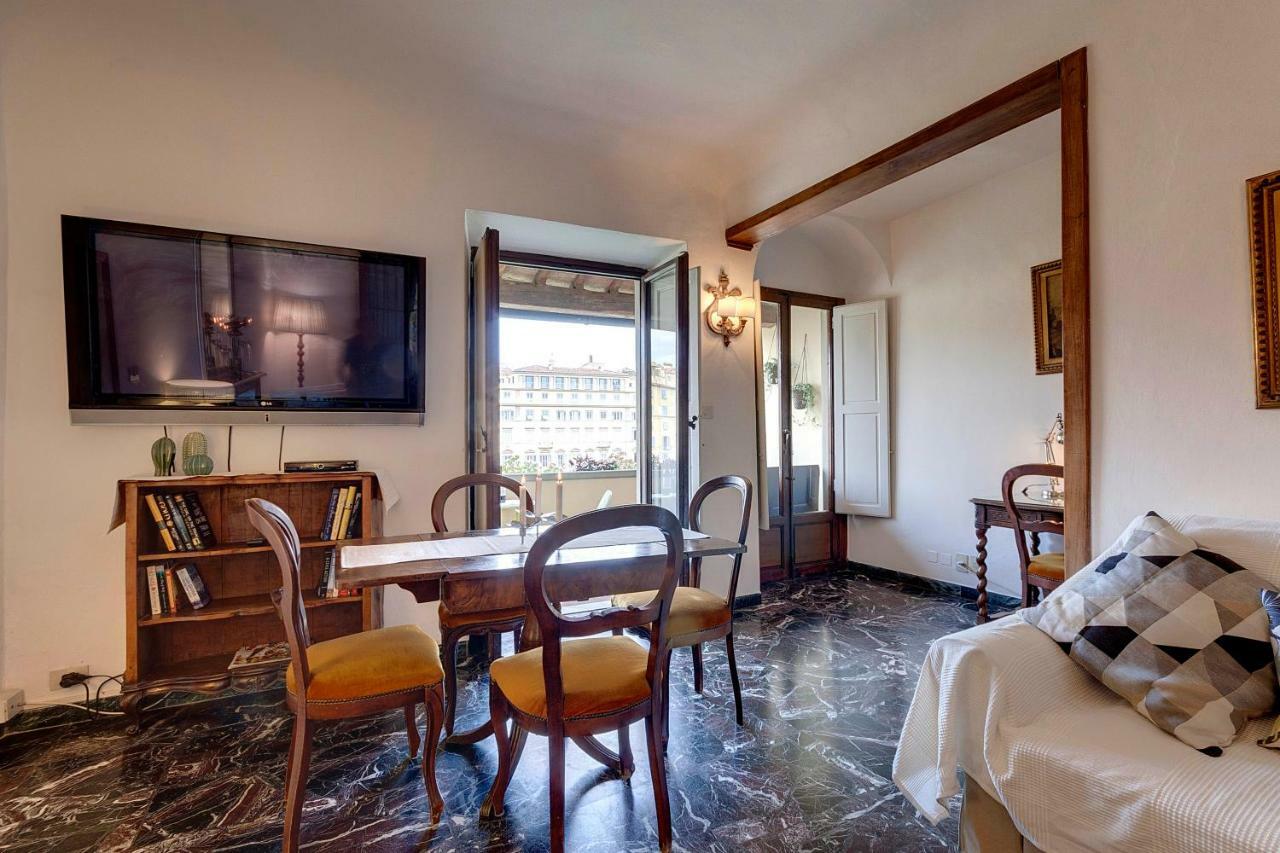Historical Apartment Spectacular Arno View With Balcony From 12 Th Century. Florencie Exteriér fotografie