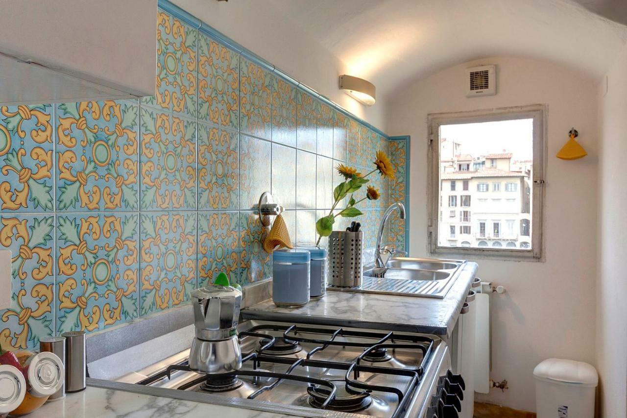 Historical Apartment Spectacular Arno View With Balcony From 12 Th Century. Florencie Exteriér fotografie