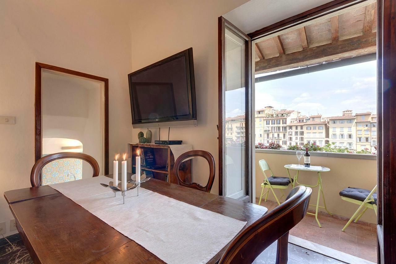 Historical Apartment Spectacular Arno View With Balcony From 12 Th Century. Florencie Exteriér fotografie
